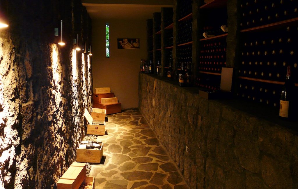 15-Wine cellar