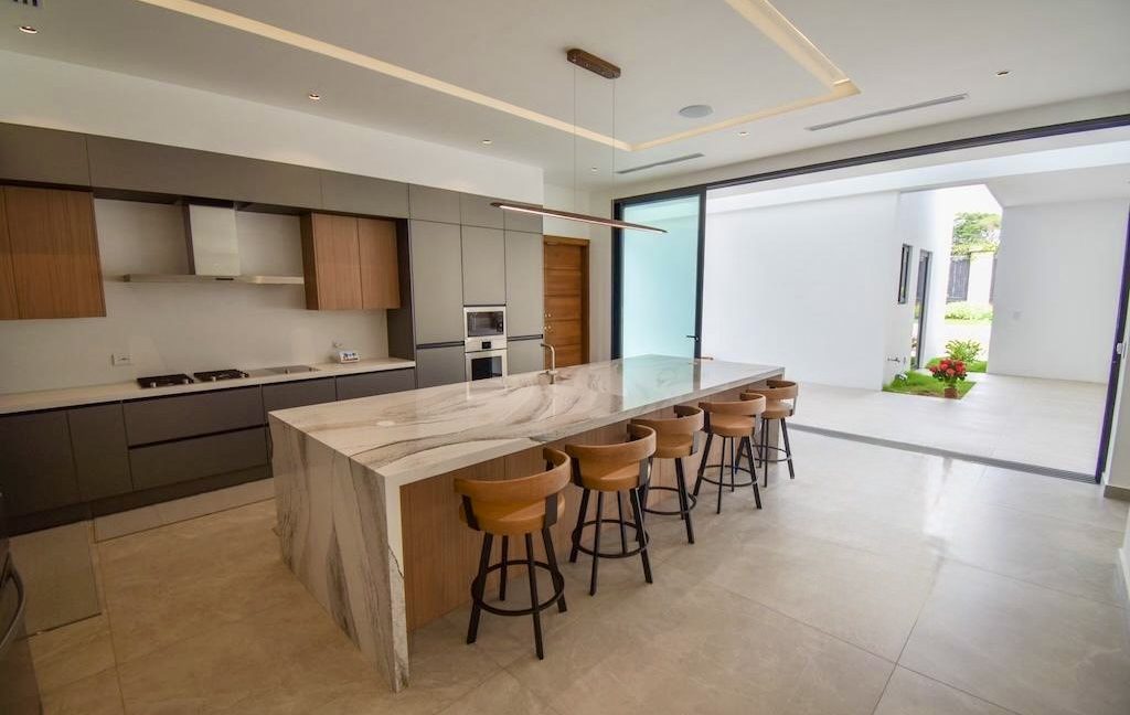 778a020a-1c1b-47b4-b0fa-248afb31c82c